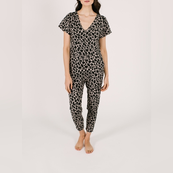 XS Smash + Tess Sunday Romper Lexi Leopard - Picture 1 of 1